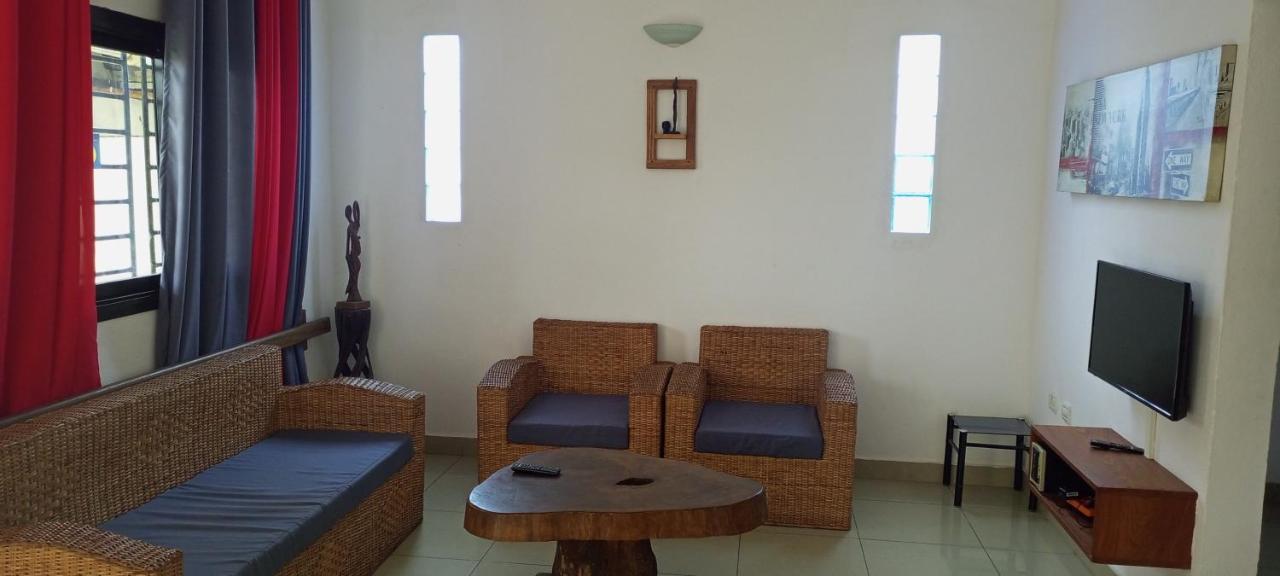 Maison De Vacances Maleh คริบี ภายนอก รูปภาพ